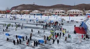 女排联赛第四轮精彩较量继续 江苏女排险胜天津